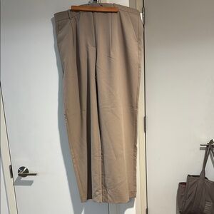 Abercrombie and Fitch Sloane Tailored Wide Leg Pants BNWT size 34 18R